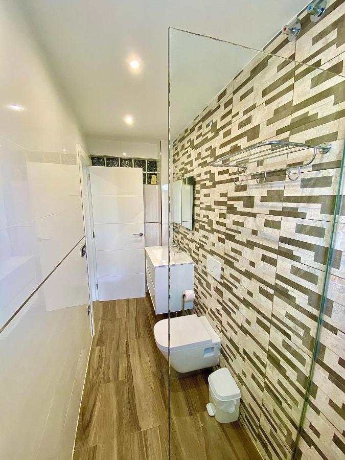 Apartamento En El Centro Del Albir Ngoại thất bức ảnh